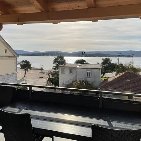 In With Sea View, Balcony, Air Conditioning, Wifi 5075-1 Turanj